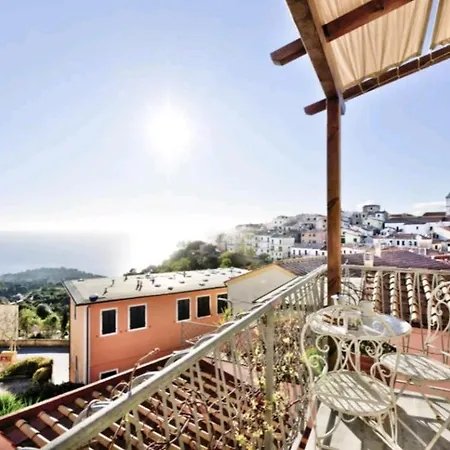 Il Balcone Su Montecristo, Bike Friendly - Goelba カポリーヴェリ